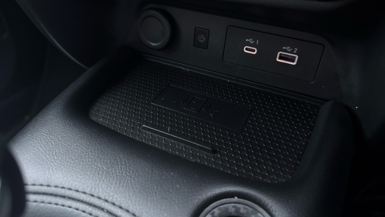 Nissan Juke 1.0 DiG-T N-Connecta 5dr DCT Petrol Hatchback